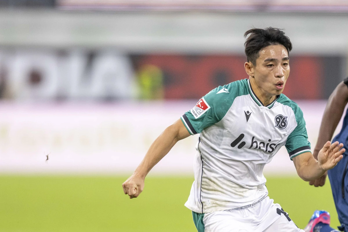 Transfermarkt im Liveticker: FC Bayern lässt Offensiv-Talent ziehen