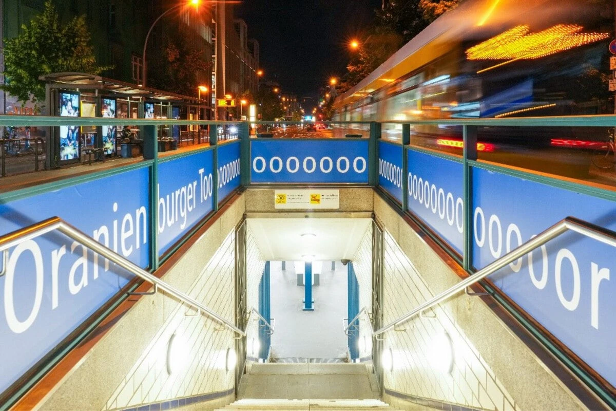 WM-Fieber in Berlin: BVG bringt Torjubel in die U-Bahn