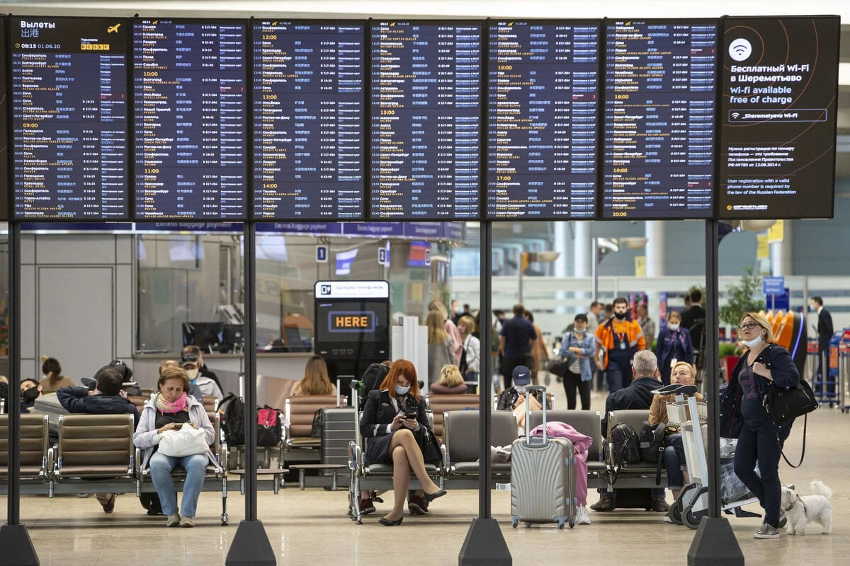 Brutaler Gewaltausbruch am Flughafen: Passagier Kind lebensgefährlich
