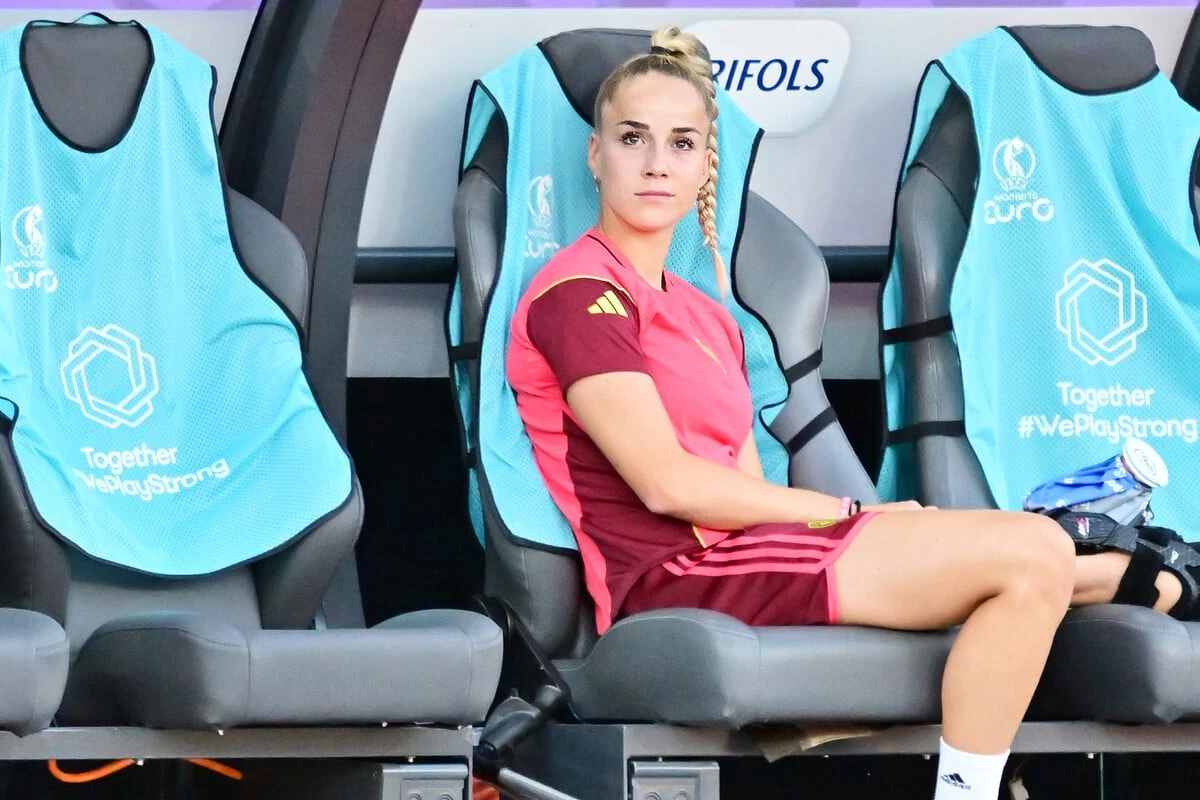 Frauen-EM im Liveticker: Kapitänin Gwinn auf der Bank! Besondere Unterstützung für DFB-Team