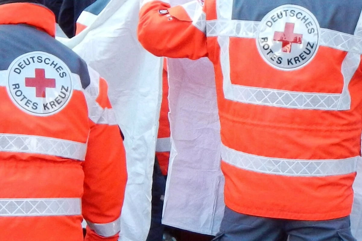 Zusammenstoß auf Radweg: 80-Jährige stirbt noch an der Unfallstelle