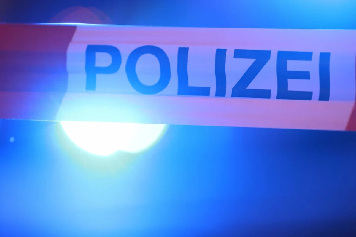 Zwei Tote entdeckt! Frau und Mann liegen in Güllebecken - Zeugen gesucht