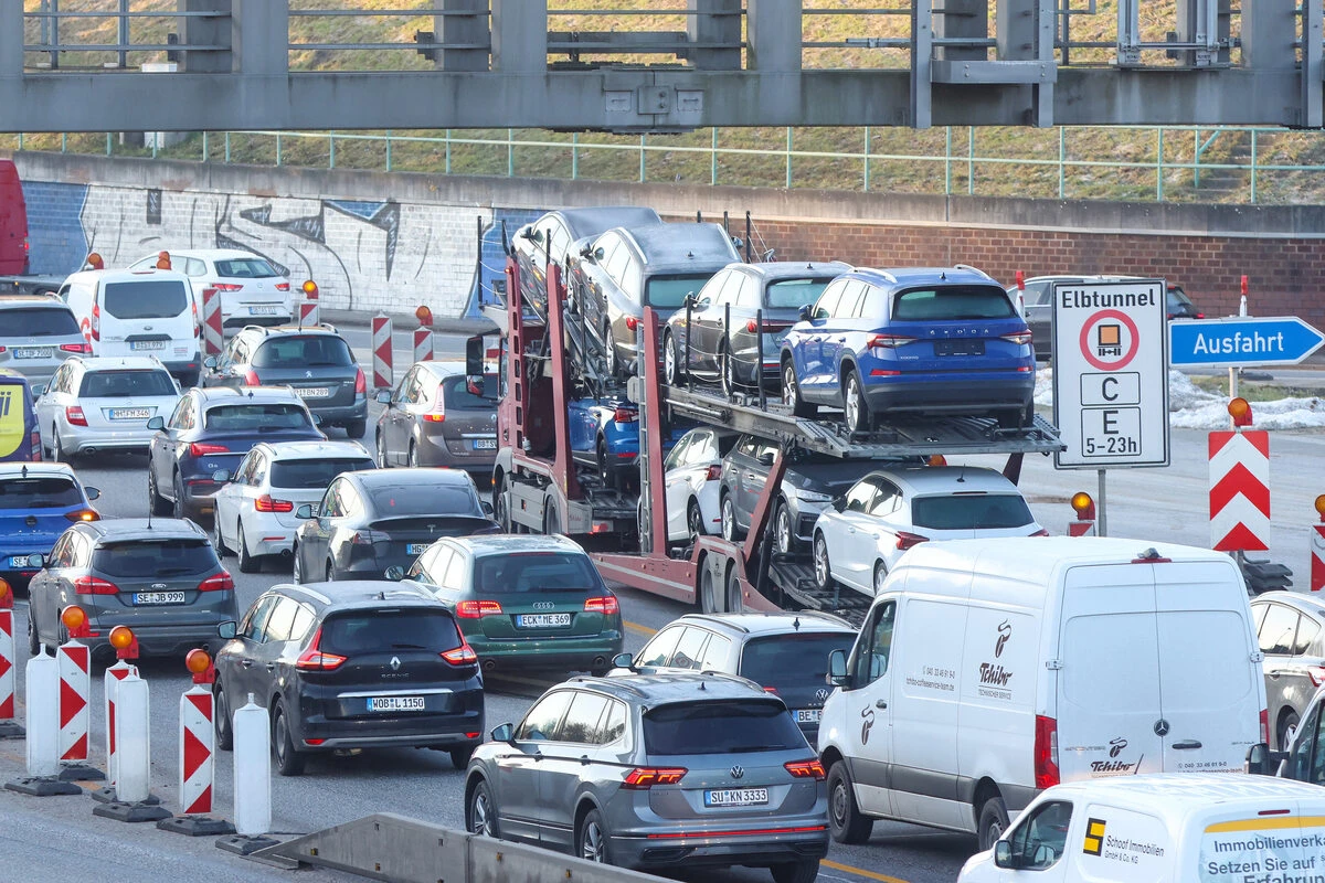 Autofahrer aufgepasst: Elbtunnel während Hafengeburtstag für 37 Stunden gesperrt