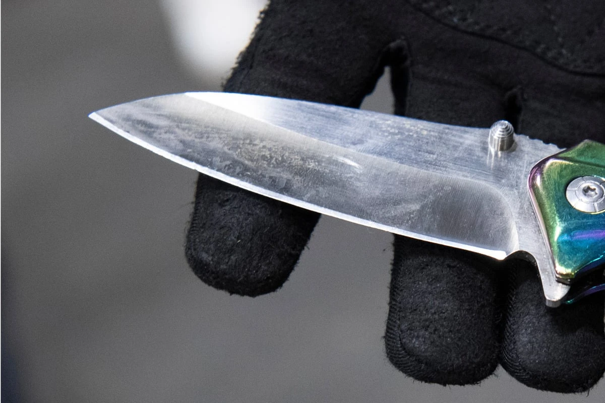 Schluss mit Messern & Co. – Polizei verhängt Waffenverbot an Berliner Bahnhöfen