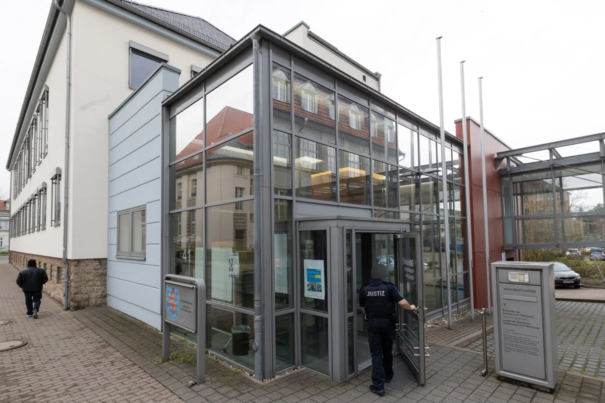 Prozess-Neuauflage nicht in Sicht - Rechtsanwalt: 