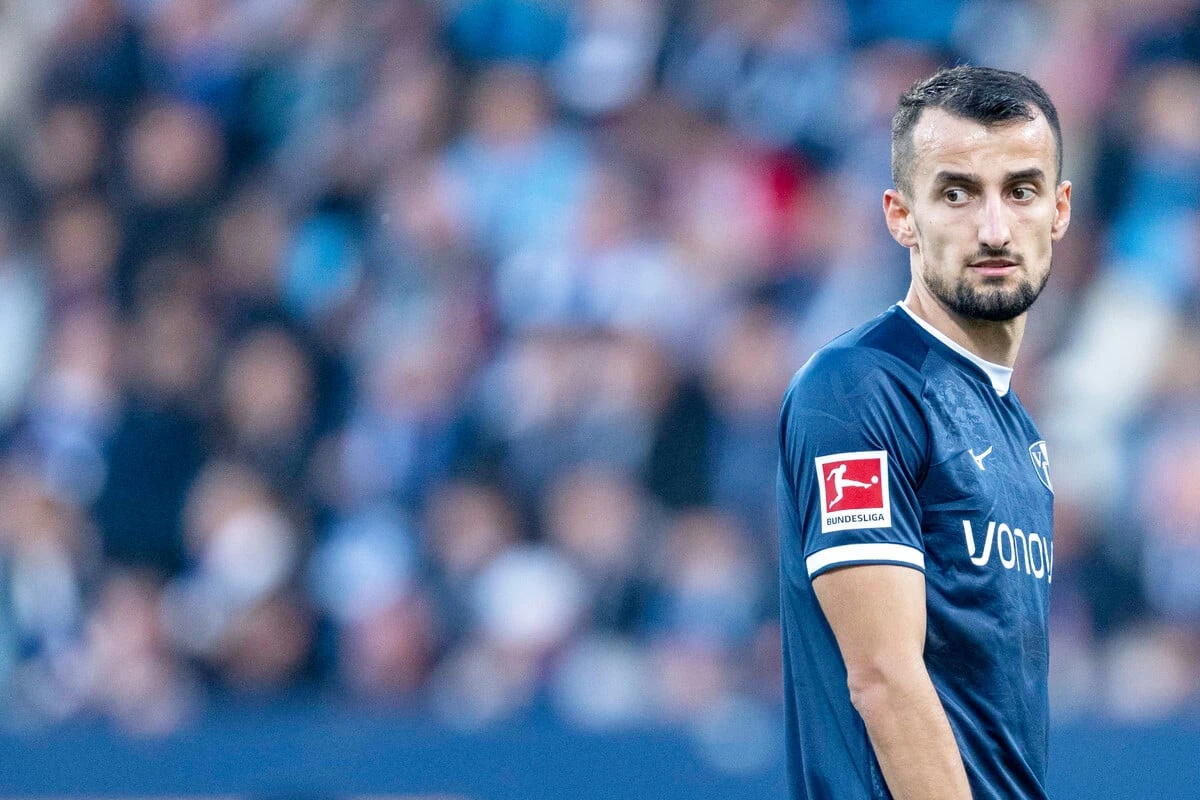 Mit Lungenkollaps im Krankenhaus! Zweitliga-Star fällt lange aus