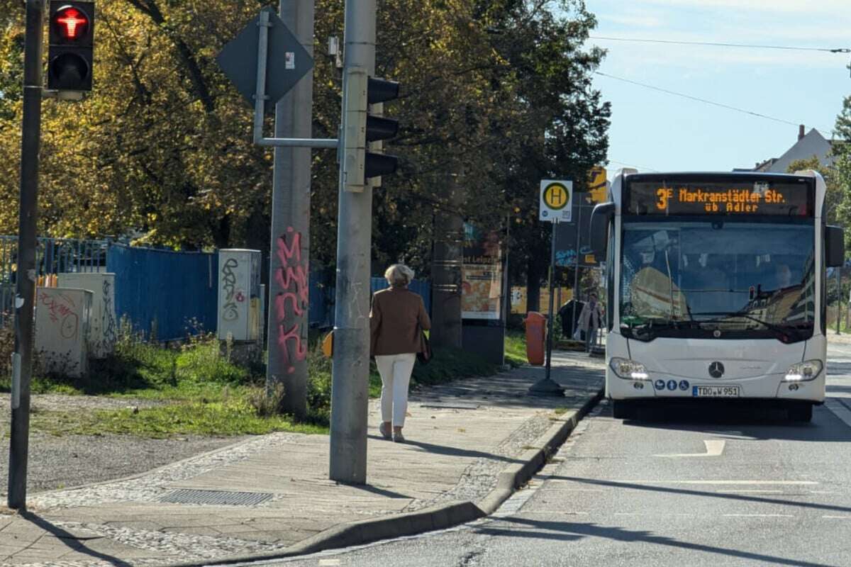 Junge Frau in Leipzig auf dem Weg zur Arbeit an Bushaltestelle überfallen