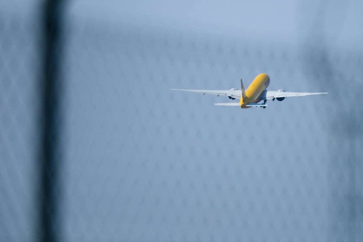 Anwohner geht mit eigener Überwachungsanlage gegen Lärm am Flughafen Leipzig vor