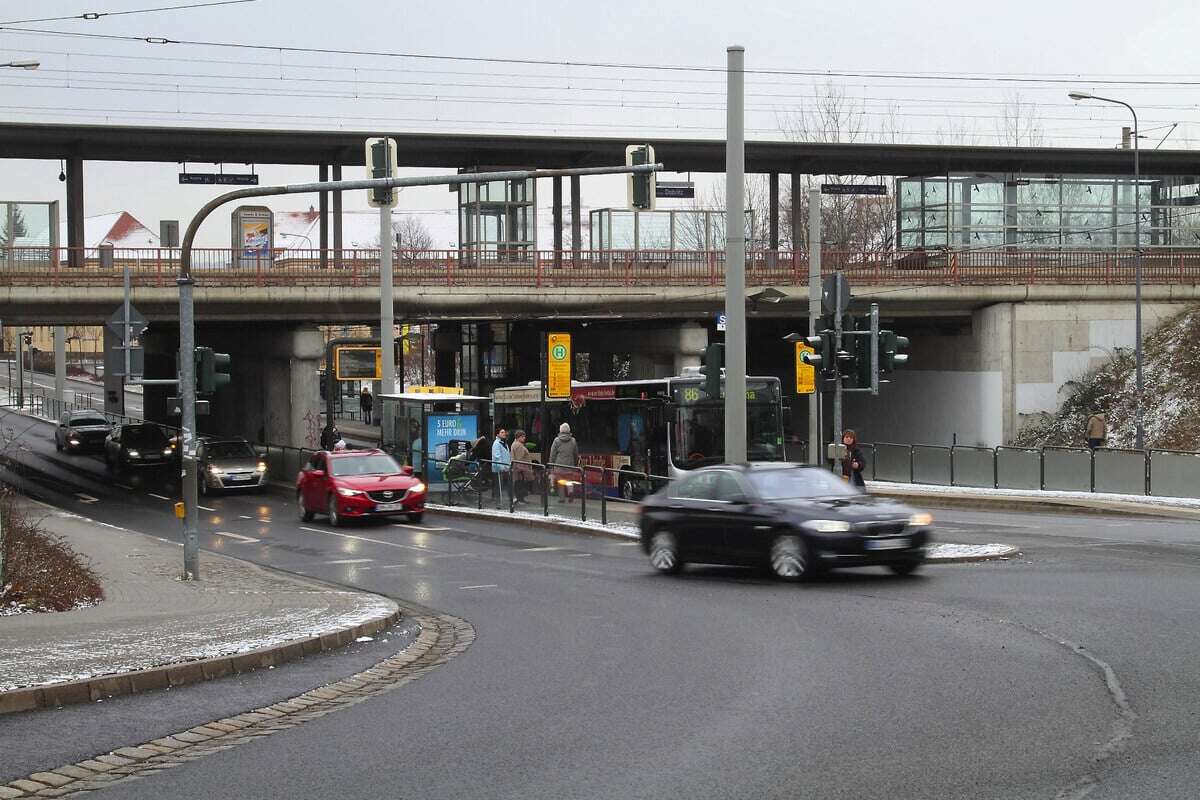 Ungepflegter Typ belästigt Mutter mit Tochter am S-Bahnhof Dobritz: Zeugen gesucht!