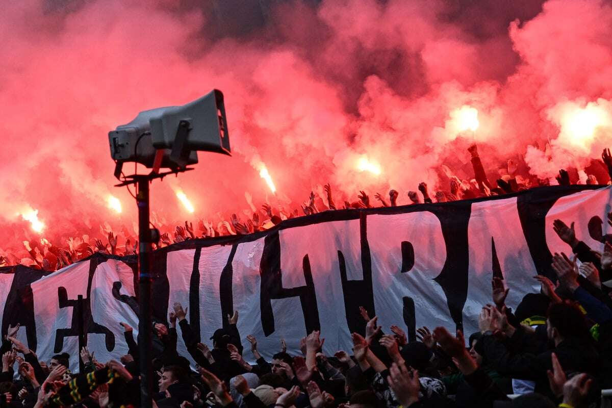 Ultras gegen Exekutive: 129 Gruppen ziehen an einem Strang - und stellen sich gegen drohende Auflösung