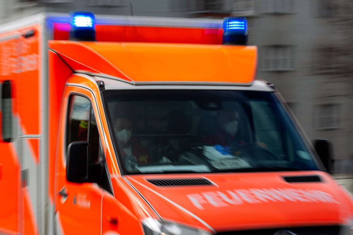 Explosion erschüttert Wohnhaus: Einjähriges Kind schwer verletzt