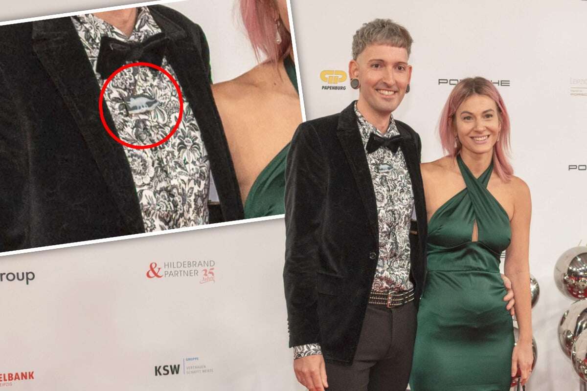 Fabian Kahl und Freundin Yvonne beim Opernball: Mit diesem Accessoire sorgte er für Hingucker