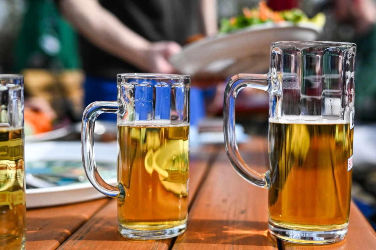 Umsätze fallen heftiger als im Vorjahr: Kann Schwarz-Rot die bayerische Gastro retten?