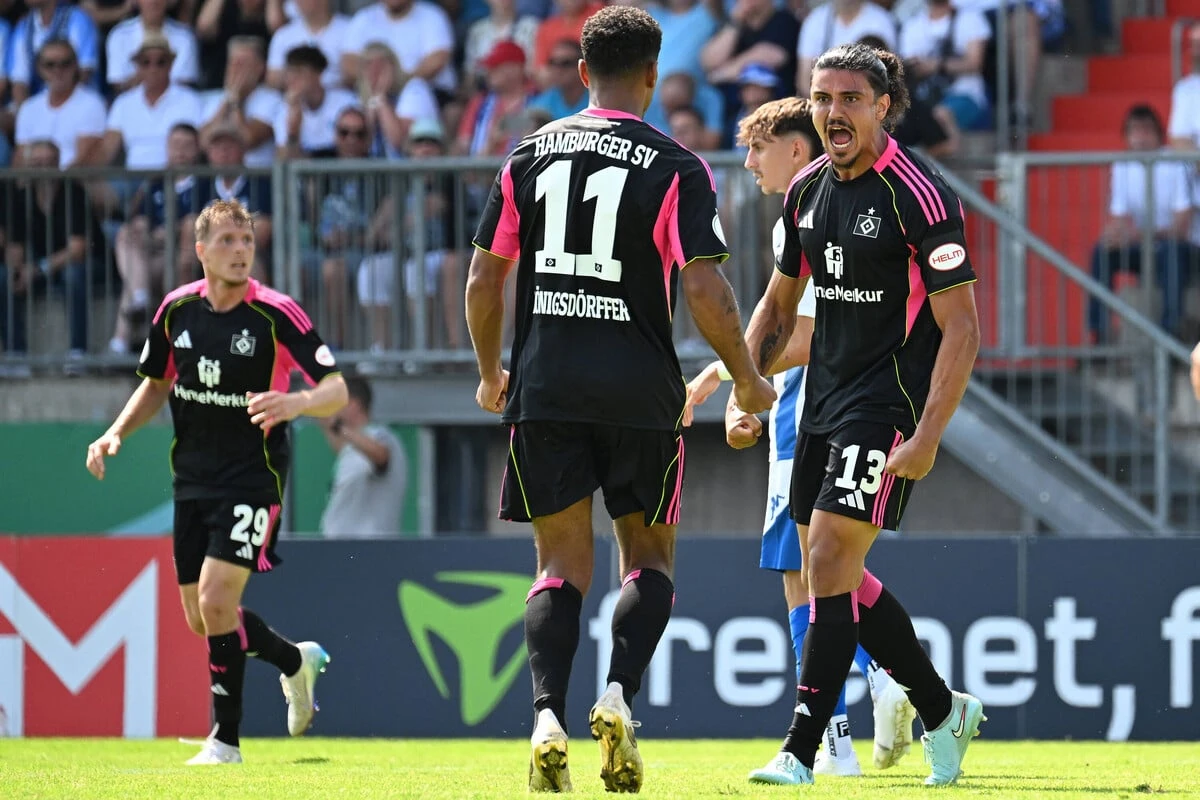 DFB-Pokal live: Nächste Rote Karte in Berlin, HSV plötzlich auf Siegkurs