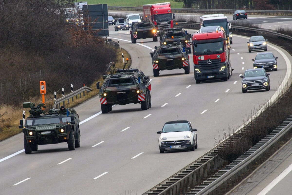 Achtung Autofahrer: Bundeswehr-Konvoi vom Norden bis nach Görlitz unterwegs