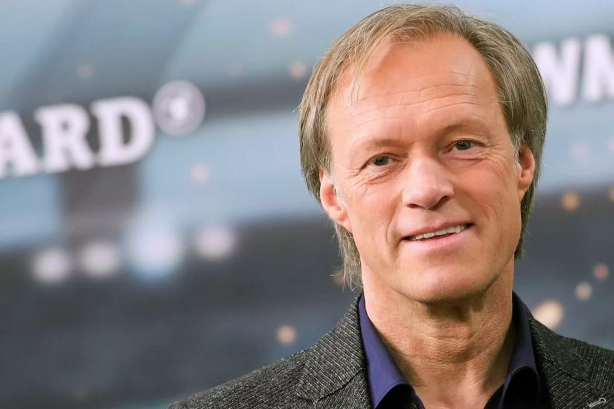 Pädophilie-Story bloß erfunden? Ex-Moderator Gerhard Delling droht bittere Anzeige