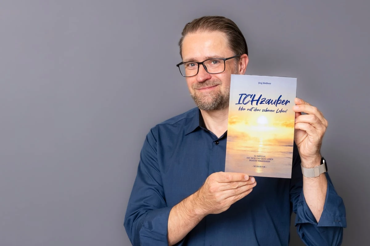 Krimi-Experte schreibt Buch für Eltern