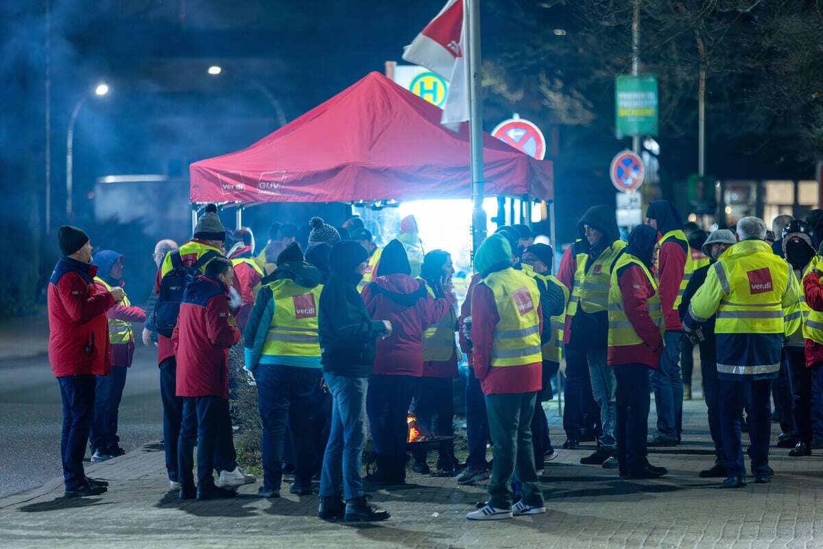 Erneuter Warnstreik bei Busunternehmen angekündigt: So lange dauert es dieses Mal