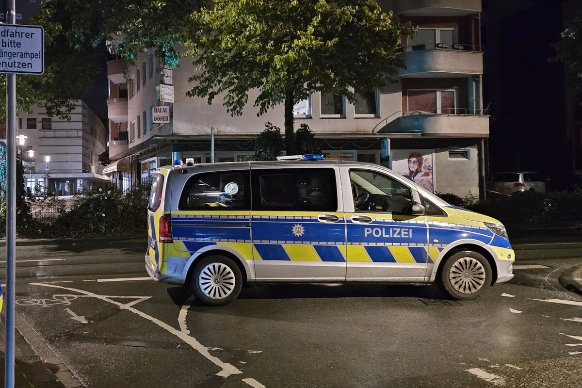 Streit in Solingen eskaliert: Mann feuert mit Schreckschusswaffe auf Kontrahenten