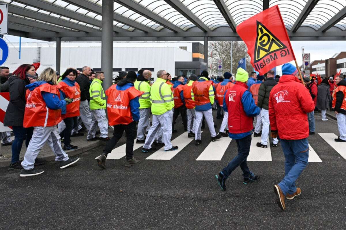 Beschäftigte bei VW in Zwickau schreiben Wut-Brief: 