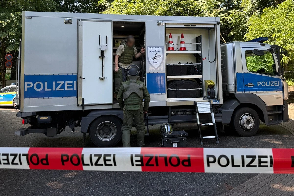 Sprengstoff-Attrappe in S-Bahn gefunden: Bahnhof zeitweise gesperrt