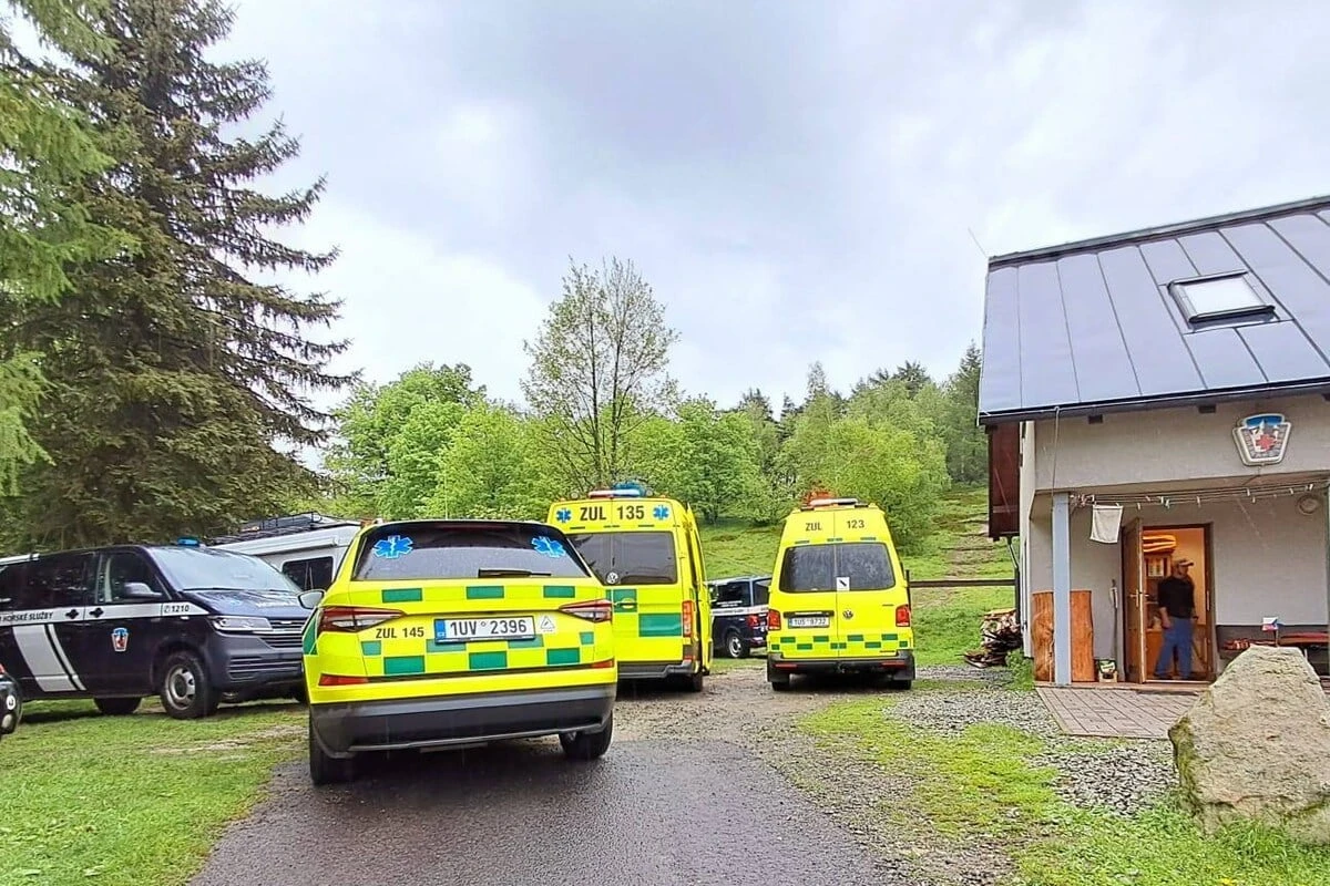 Drama beim Wandern: Deutsche Touristen von Blitz getroffen