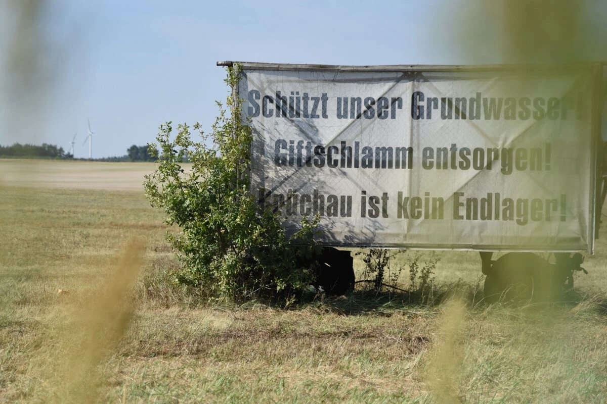 Gericht stoppt Sanierung der Giftschlammgrube in der Altmark