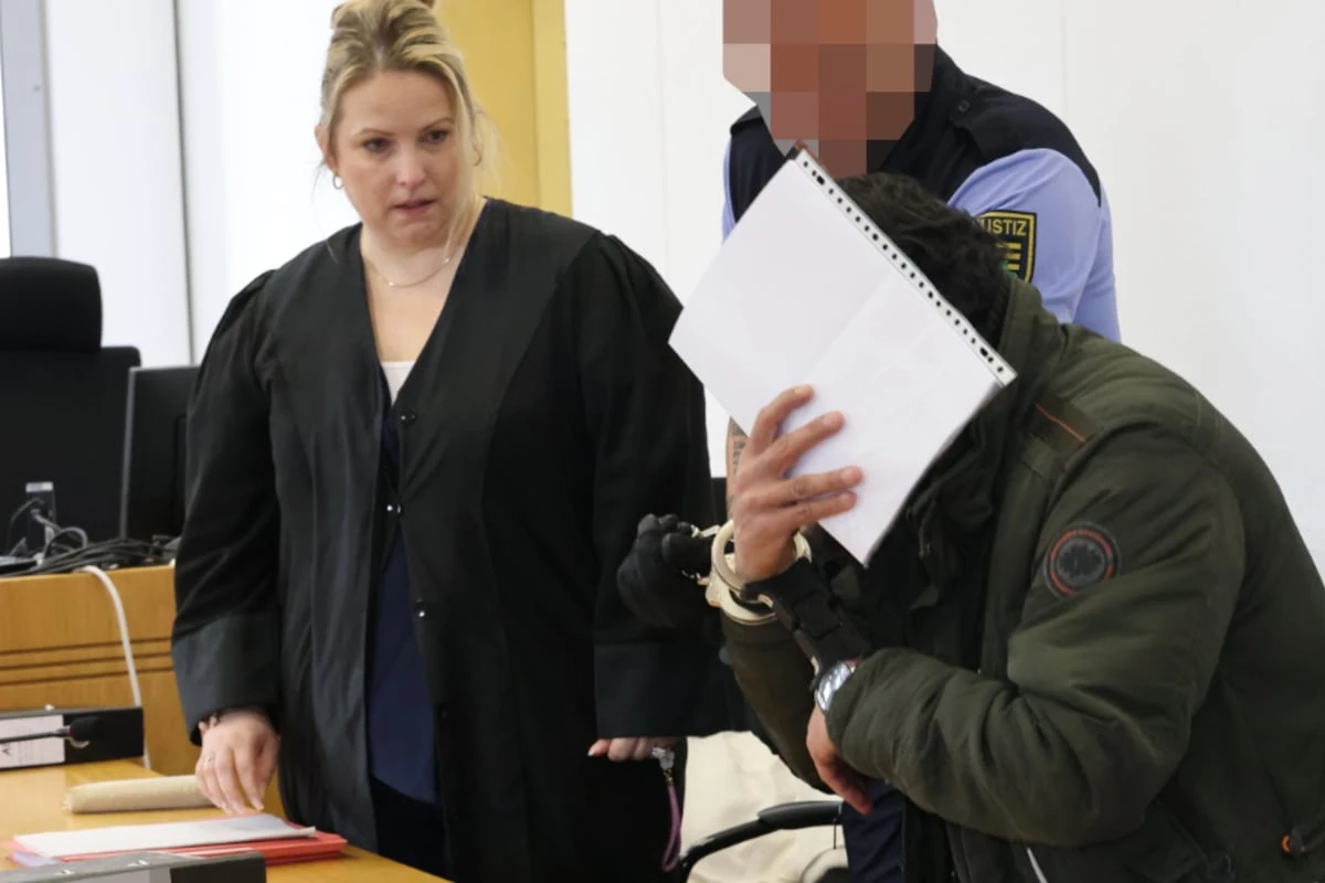 Frau in Chemnitz brutal getötet: Wird er heute als Fleischerbeil-Killer verurteilt?