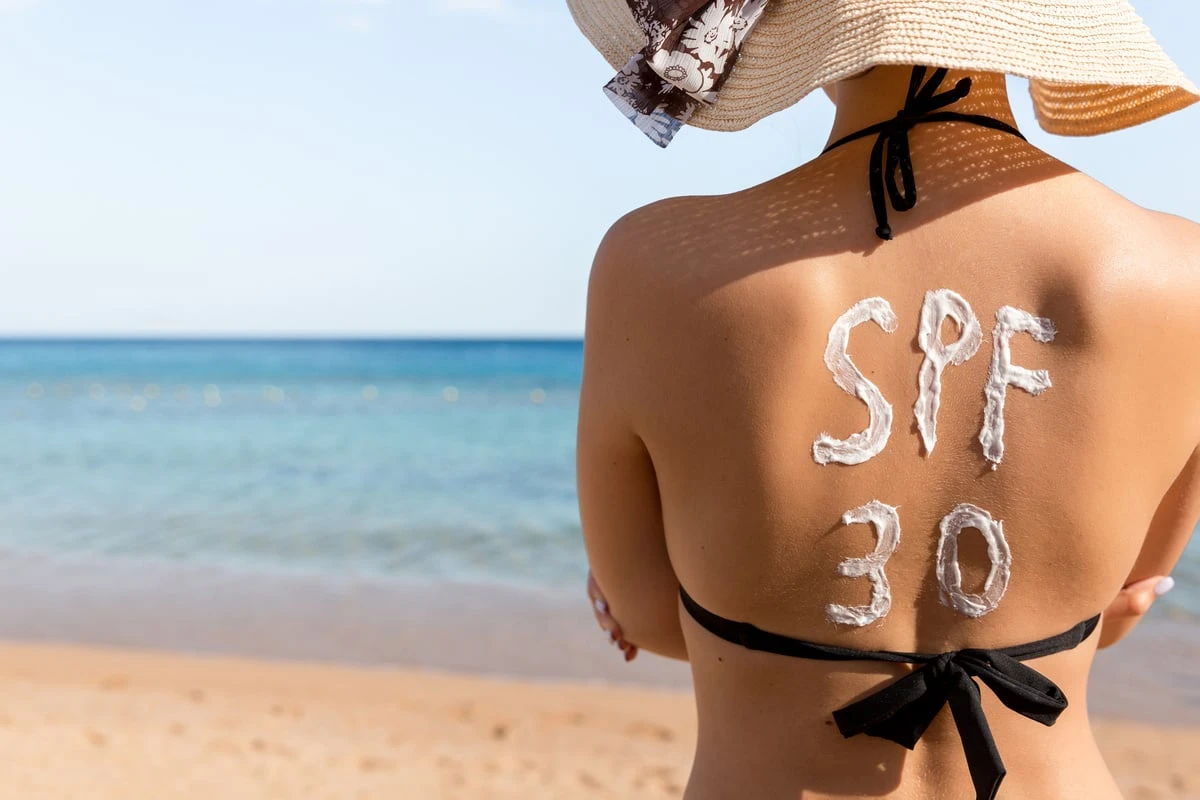 Sonnencreme-Unterschiede: Diesen Fehler machen die meisten beim Kauf