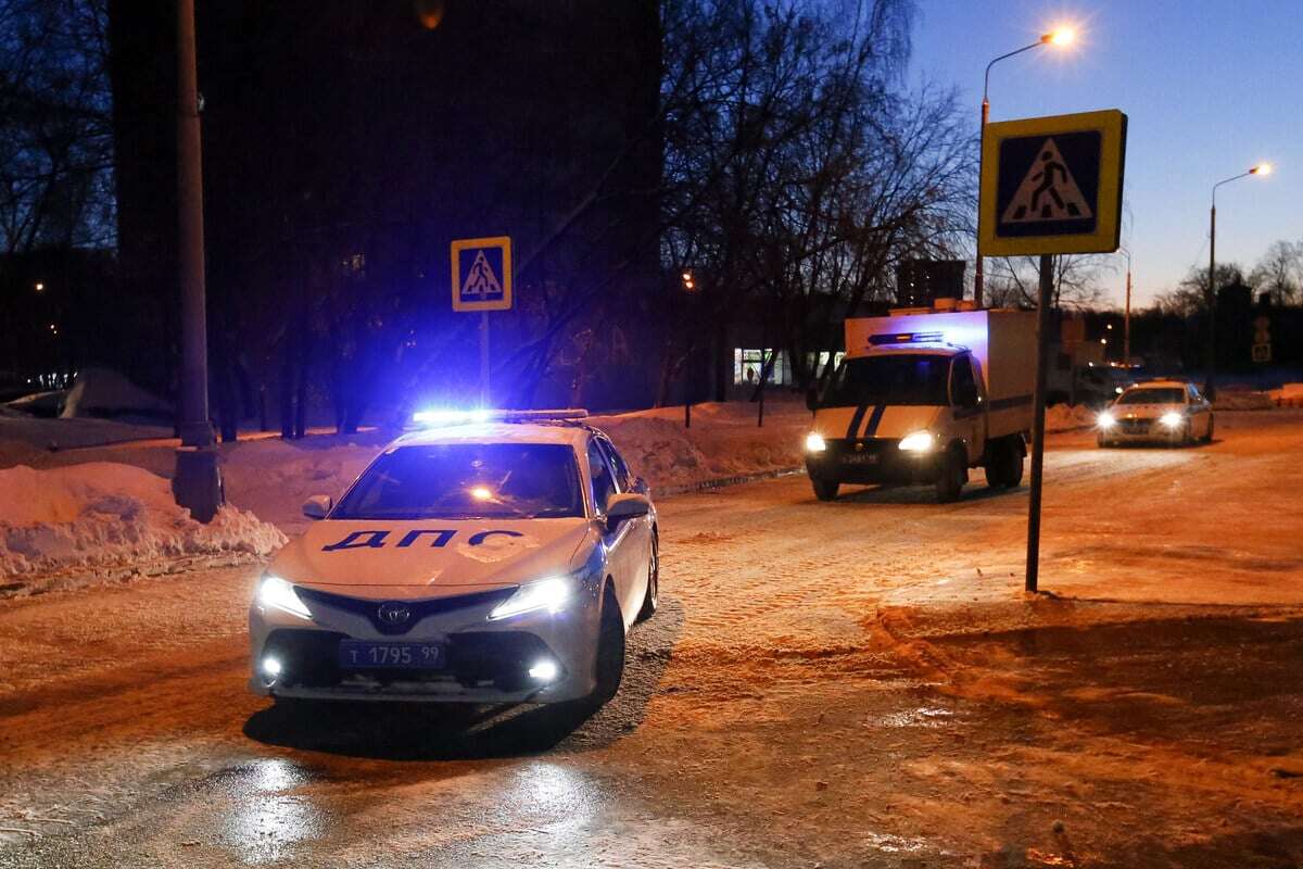 Während Eltern bei der Polizei waren: Mädchen (13) ersticht Halbschwestern!