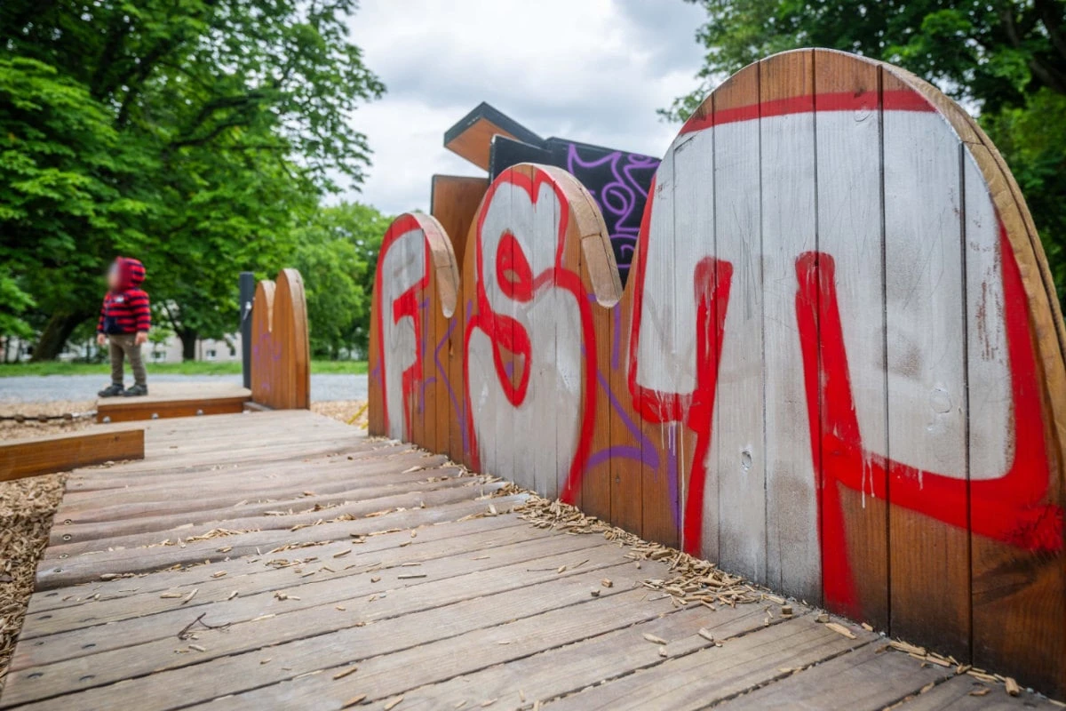 Vandalismus! Chemnitzer Spielplatz schon wieder dicht