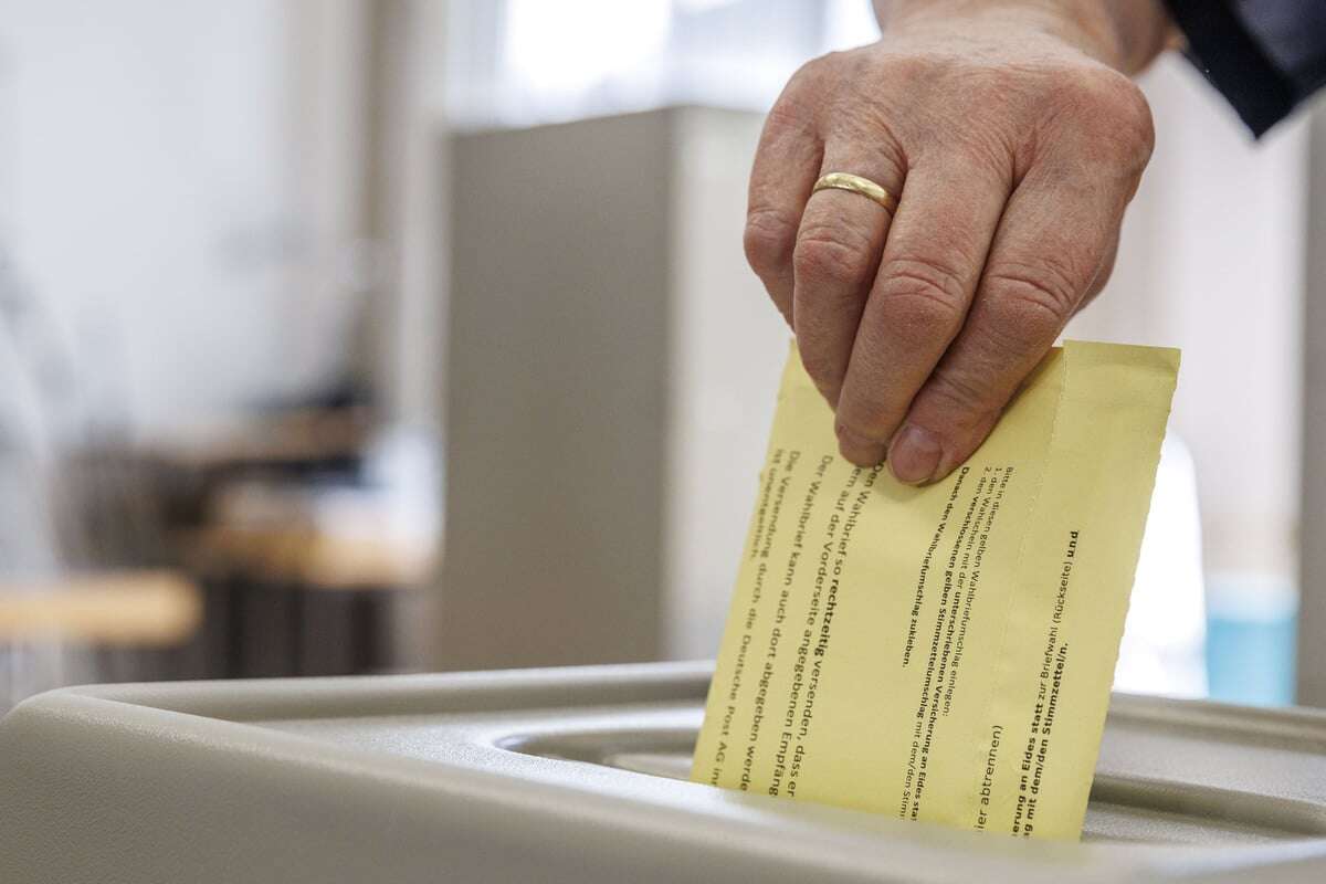 Wenige Tage nach Eröffnung: Großer Andrang im Briefwahlbüro