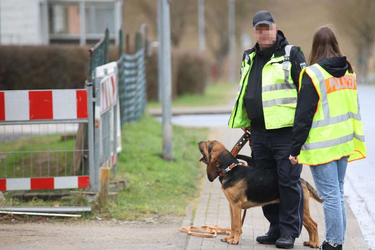 Nach Mord an Vermieter (†81): Polizei geht ersten Hinweisen über flüchtige Frau nach