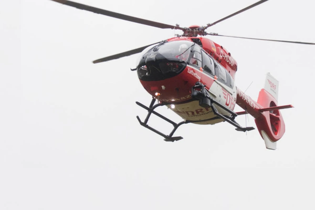 Tragödie in Nordhessen: Junge von Krankentransport erfasst und tödlich verletzt