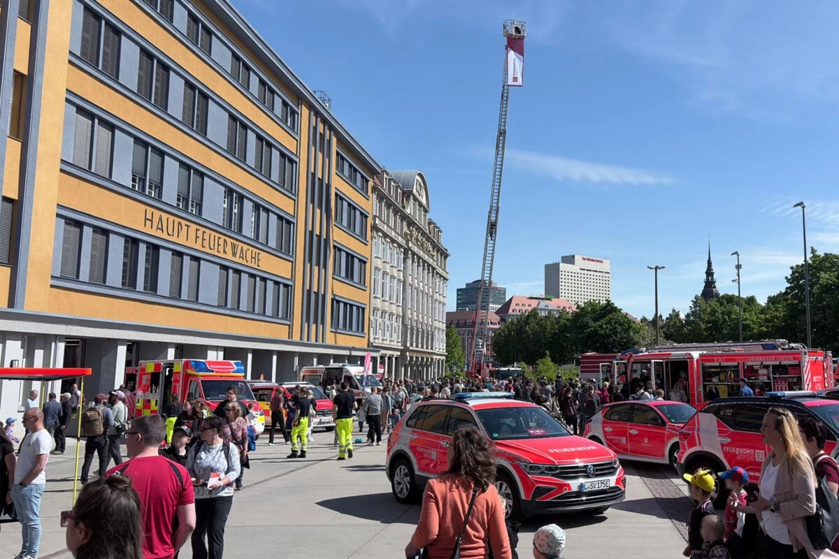 Großer Andrang in Leipzig: Hier gibt's einen Blick hinter die Kulissen der Berufsfeuerwehr