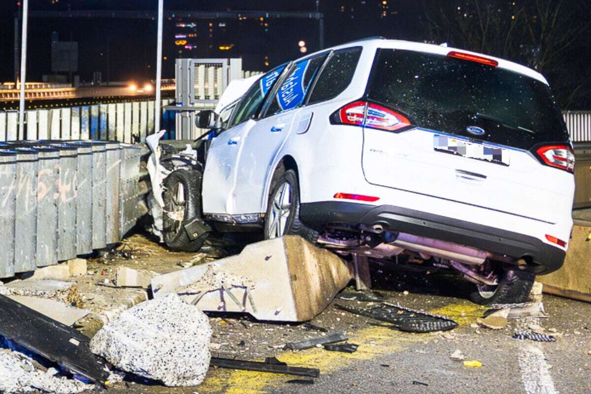 Trümmerfeld: Vollsperrung der A643 nach Unfall mit einem Verletzten