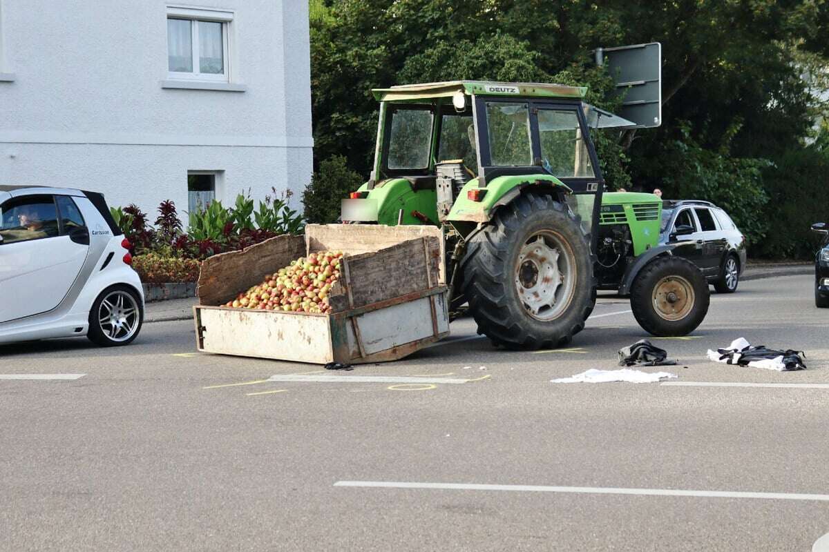 Schwerer Unfall bei Stuttgart: 16-Jähriger auf Roller von Traktor erfasst!