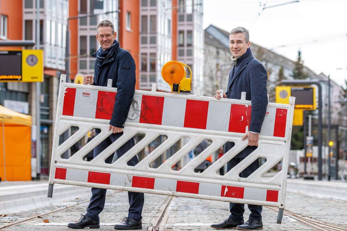 Baustelle beendet: Straßenbahnen rollen wieder über den Fetscherplatz