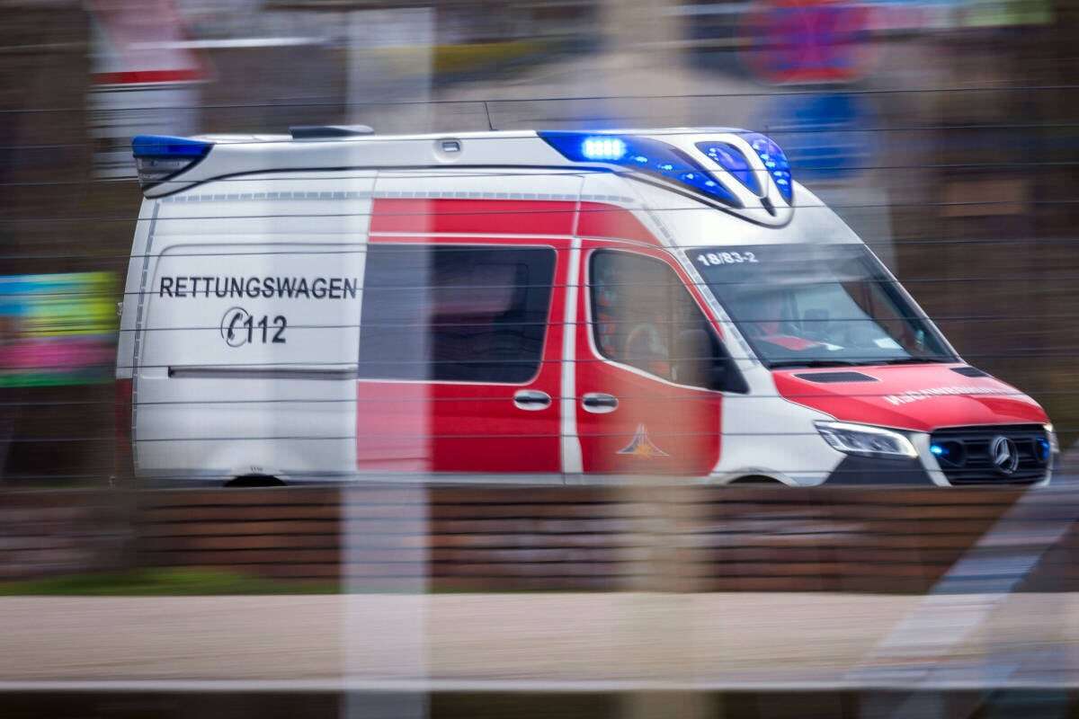 Messerstecherei in Biker-Klubhaus: Junger Mann wird notoperiert!