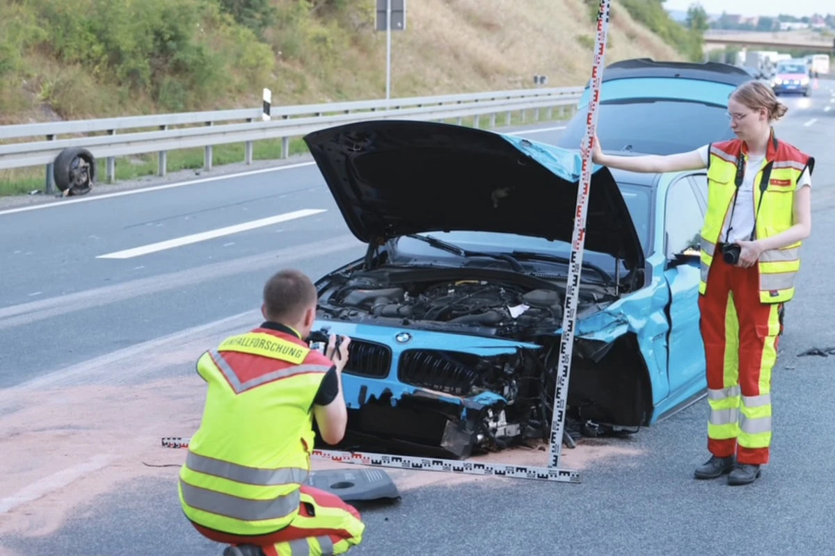 A17 in Richtung Dresden gesperrt: Rettungskräfte bis spät in die Nacht im Einsatz