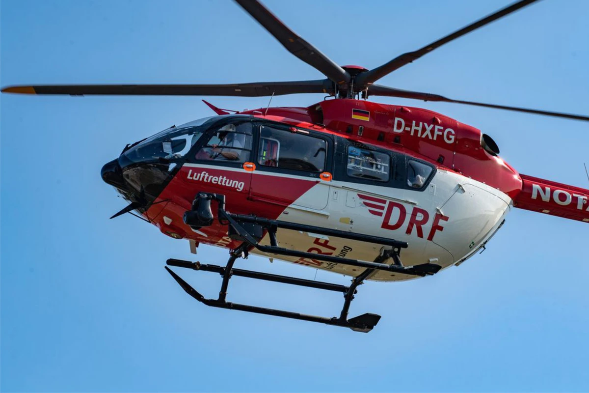 Gleitschirmflieger stürzt 10 Meter in die Tiefe - schwer verletzt