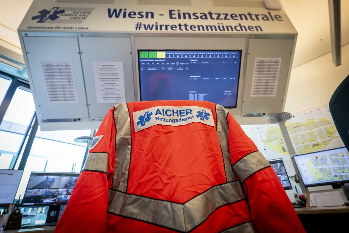 Arzt-Zufall rettet Leben: Oktoberfest-Besucher (21) entkommt nur knapp dem Tod