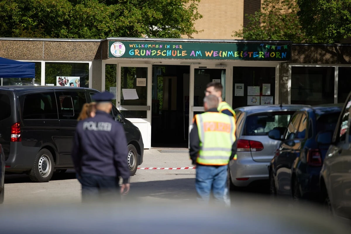 Messerattacke in Grundschule: Opfer (12) und Tatverdächtiger (13) sollen sich nicht gemocht haben