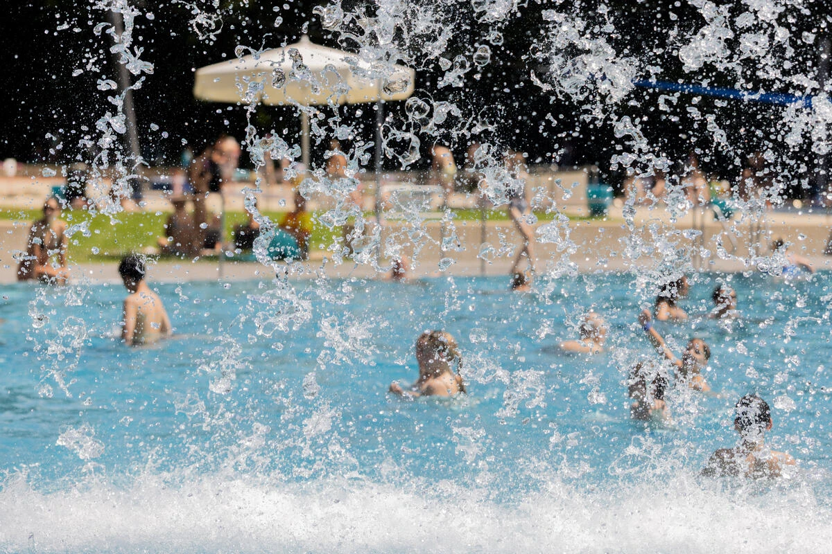 Mädchen in Münchner Schwimmbad missbraucht: Mutmaßlicher Täter in U-Haft!