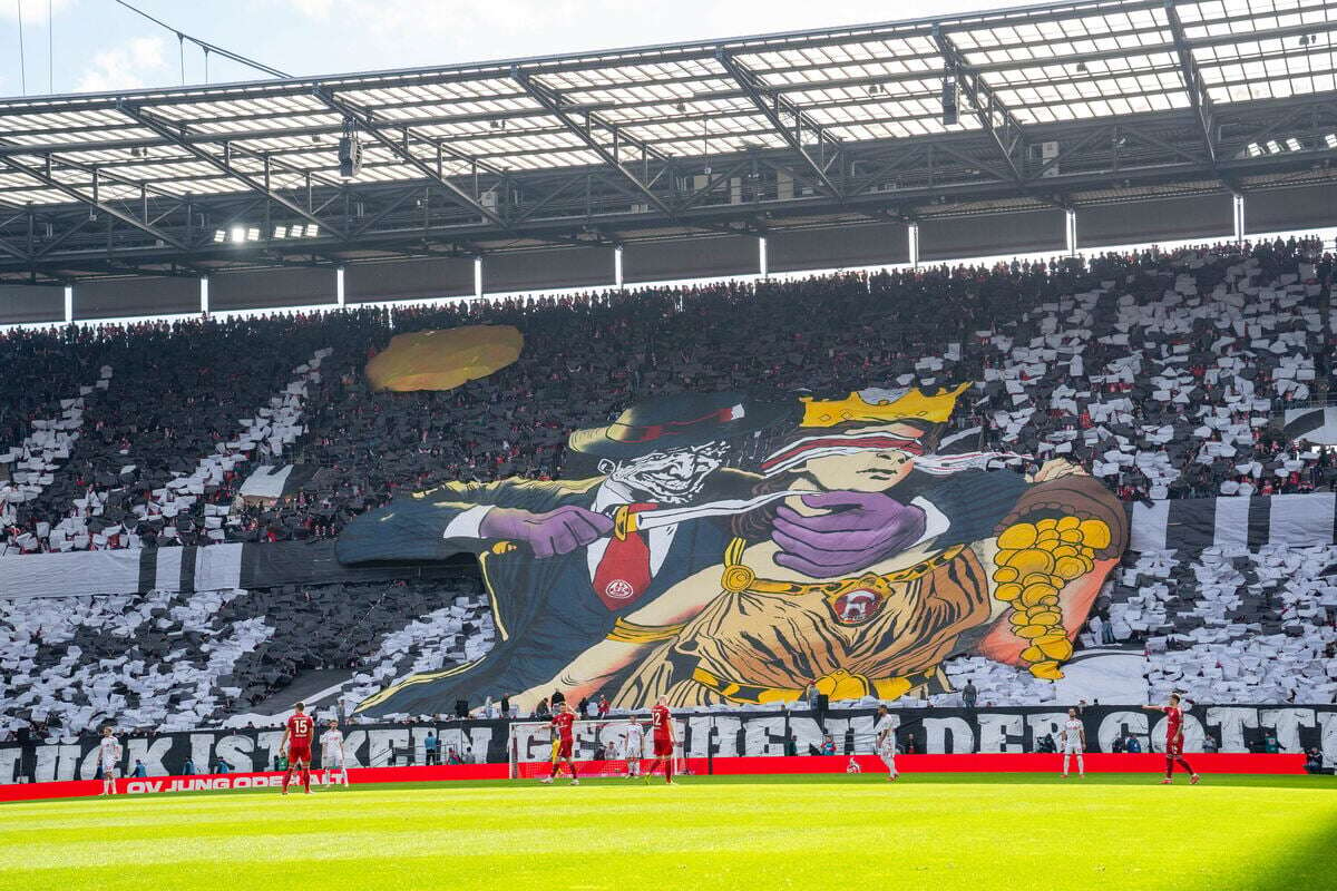 Entsetzen in der Politik: Messer-Choreografie der Kölner Fan-Szene ein 