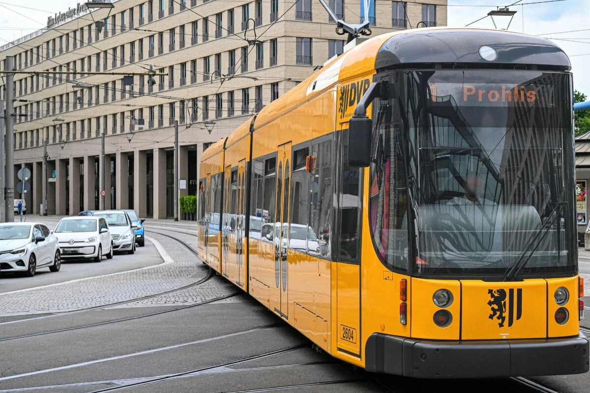 Erschreckender Zwischenfall in Dresdner Straßenbahn: Zeugen gesucht