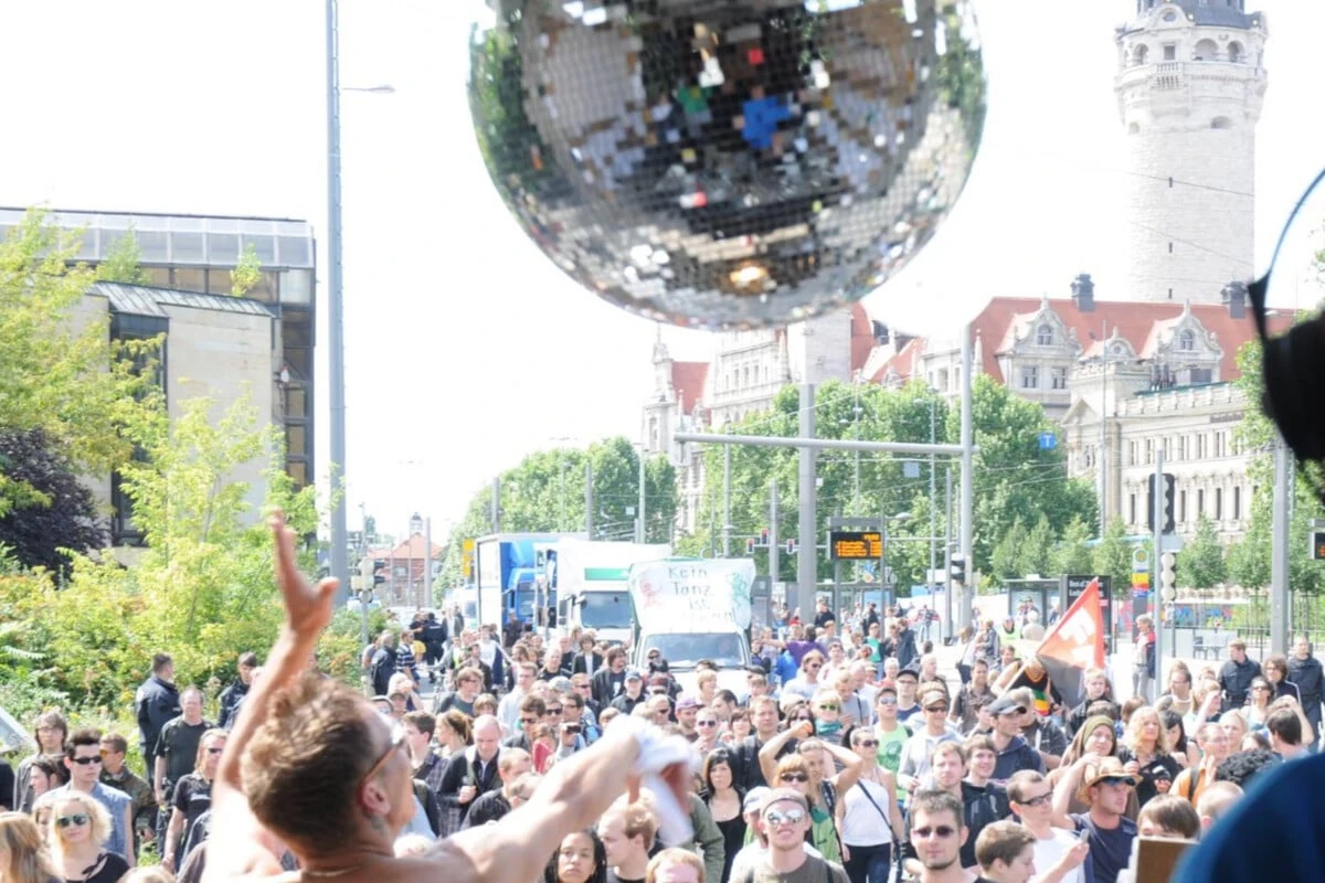 Leipziger SPD-Stadtrat macht Ärger über Demo Luft: 