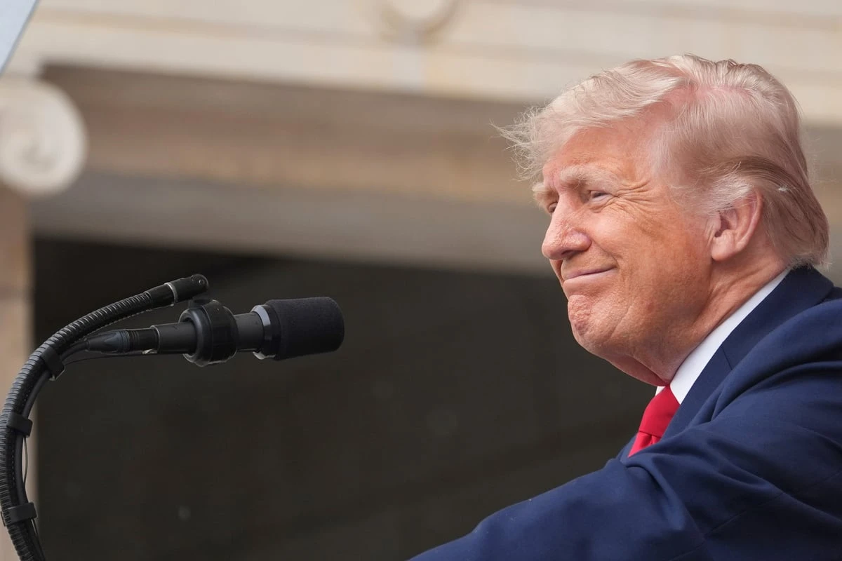 Nahost-Konflikt: Trump trotzig: Gespräche mit Iran gehen weiter