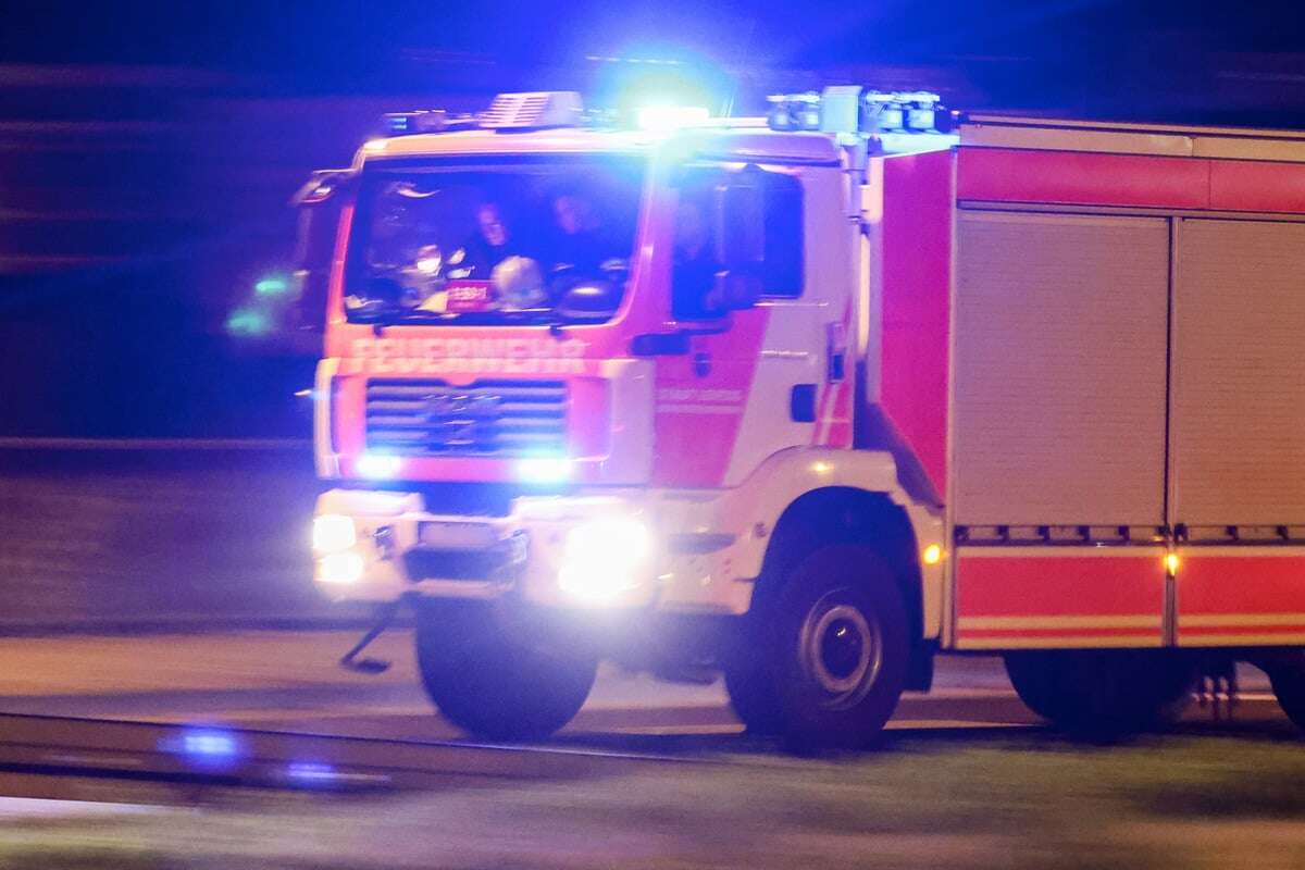 Nach teurer Renovierung: Historischer Bahnhof fängt Feuer