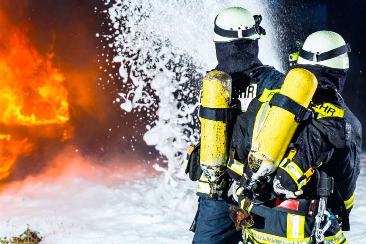 Feuer in Asylbewerber-Unterkunft: Gebäude unbewohnbar